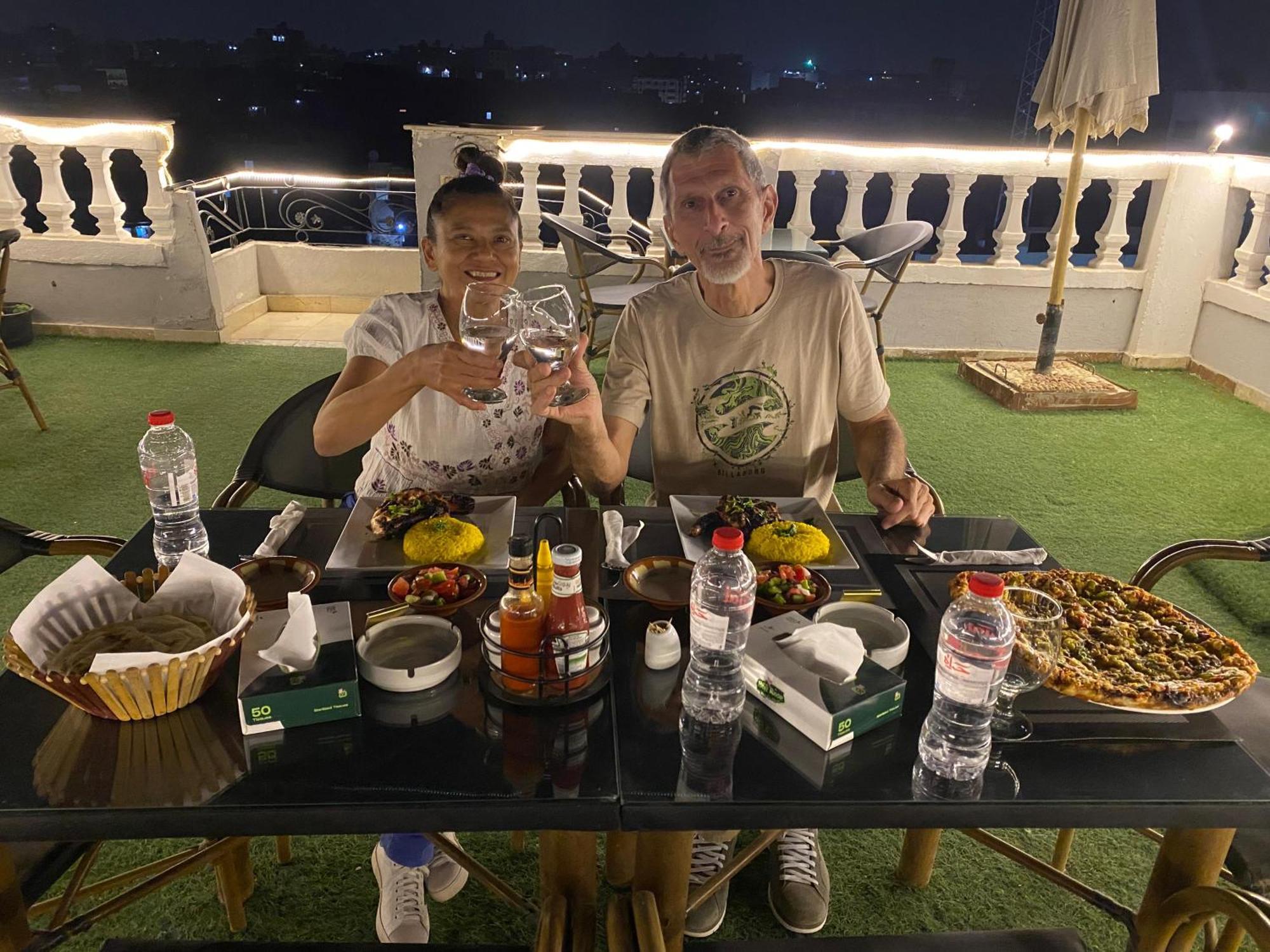 Explore Stars Pyramids View Kafrat al Jabal Exterior photo